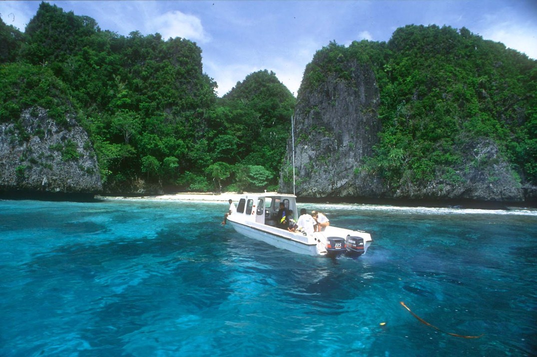 Foto Kaimana Triton Pesona Indonesia - fototrip 2